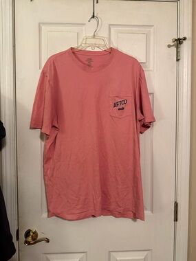 Men’s size XL Tshirt